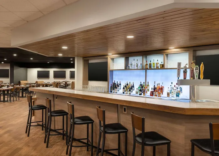 Doubletree By Hilton Fort Worth South